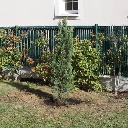 Gite La Villa Omagny Paris Marne-La-Vallee Екстер'єр фото