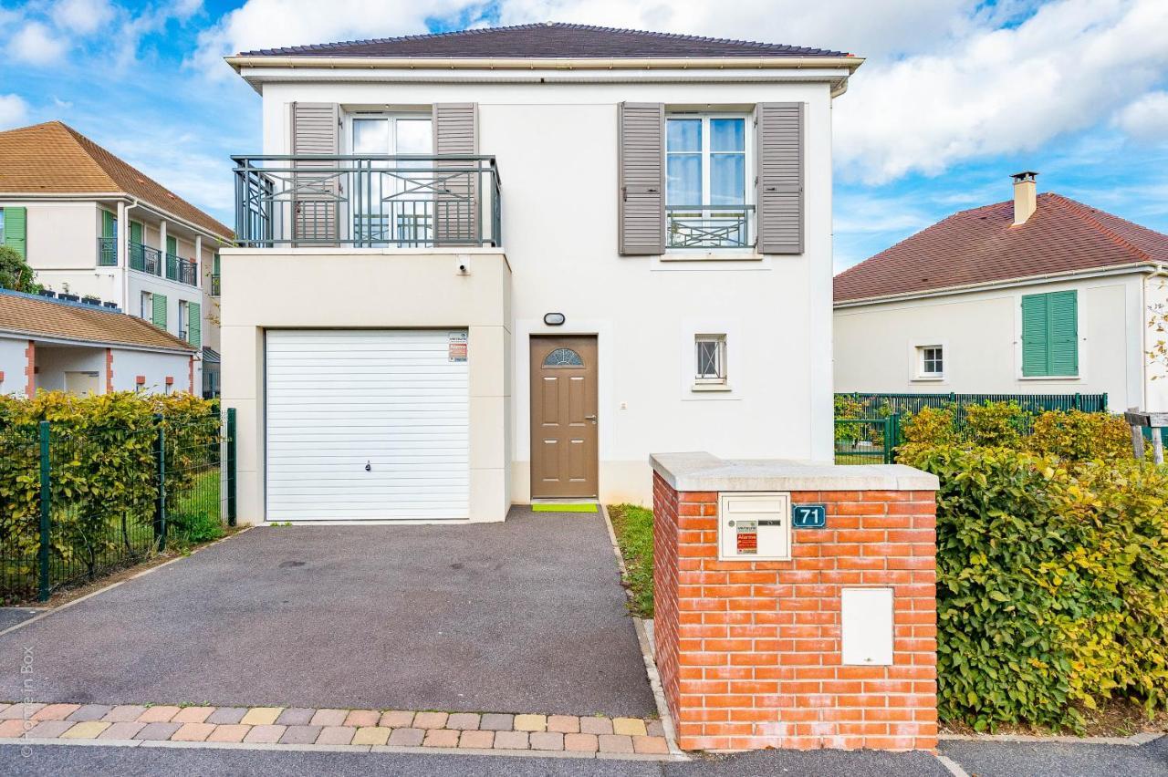 Gite La Villa Omagny Paris Marne-La-Vallee Екстер'єр фото