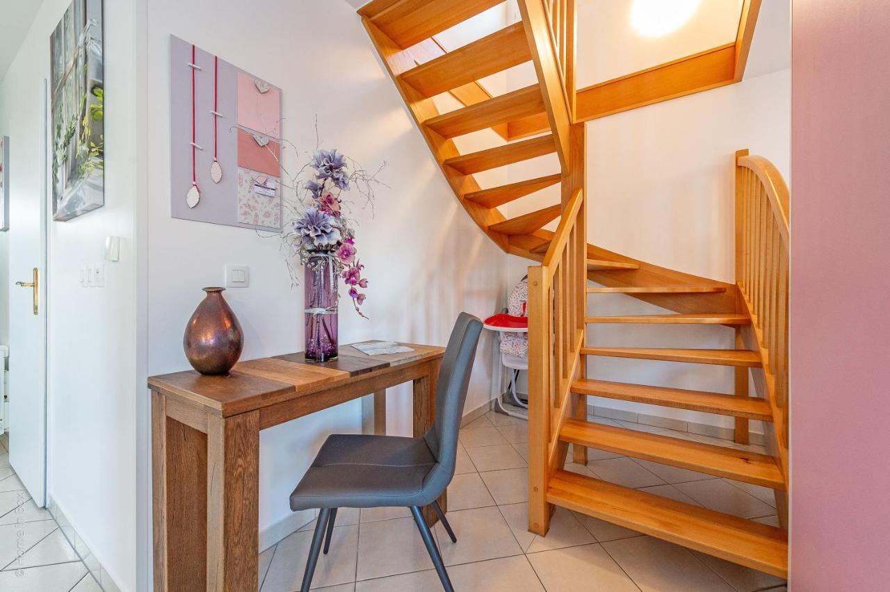 Gite La Villa Omagny Paris Marne-La-Vallee Екстер'єр фото